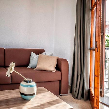 קאלאתאס Sunrise Apartments מראה חיצוני תמונה