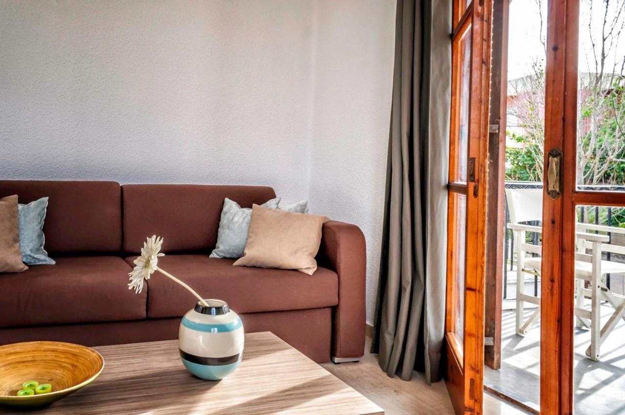 קאלאתאס Sunrise Apartments מראה חיצוני תמונה